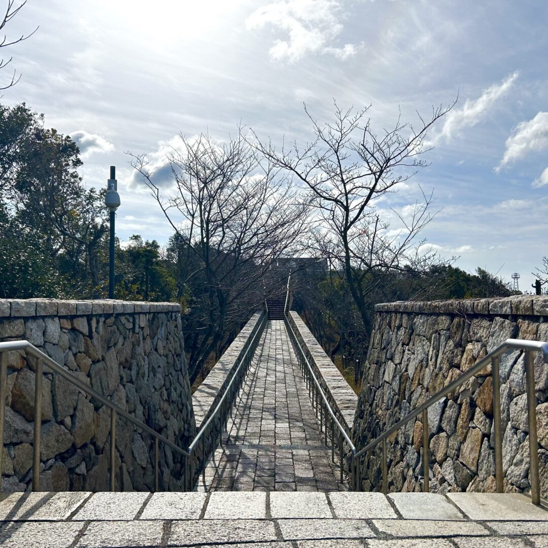 若人の広場公園 AWATRI【淡路島観光情報メディア】